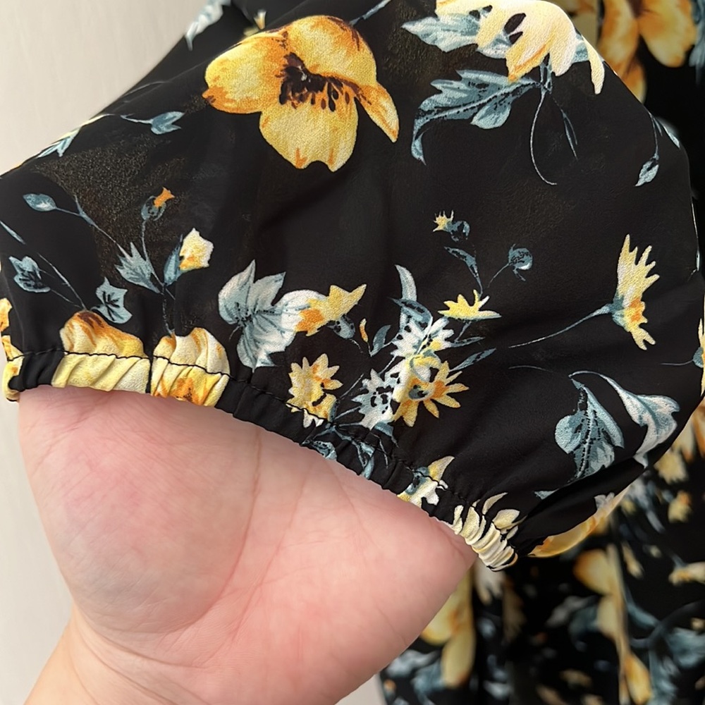 Torrid top - Picture 4 of 6